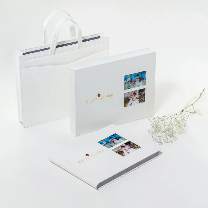 Graffiti Dual Window Leather Album